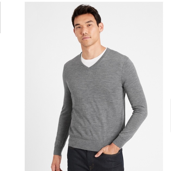 Banana Republic Other - Banana Republic- Fine Merino Wool Sweater. Size M